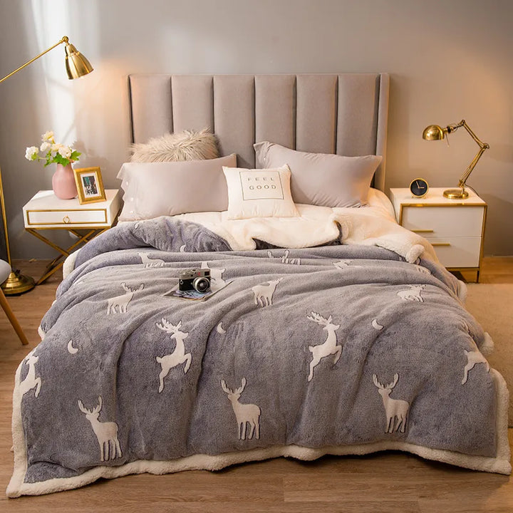 Dikke gewatteerde winterdeken met geprint patroon