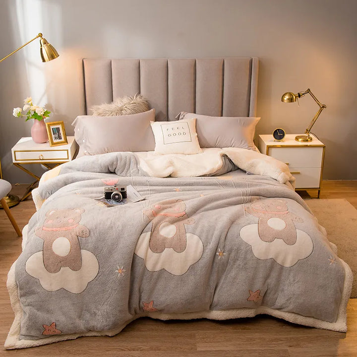 Dikke gewatteerde winterdeken met geprint patroon