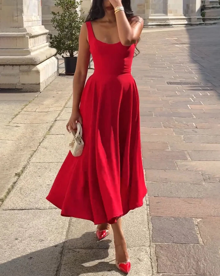 Kenia - Rode strakke midi-jurk met bandjes