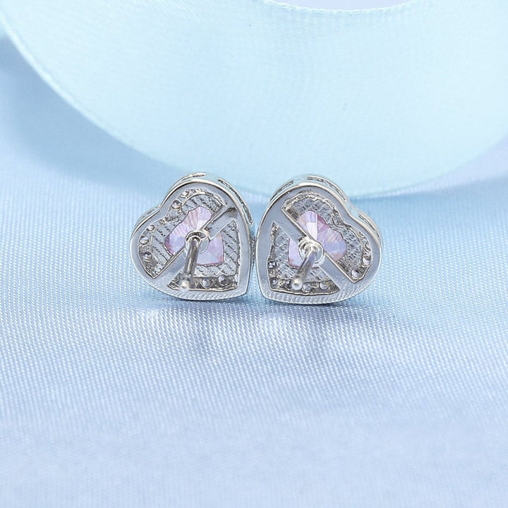 Damesoorbellen met hartontwerp en fonkelende details