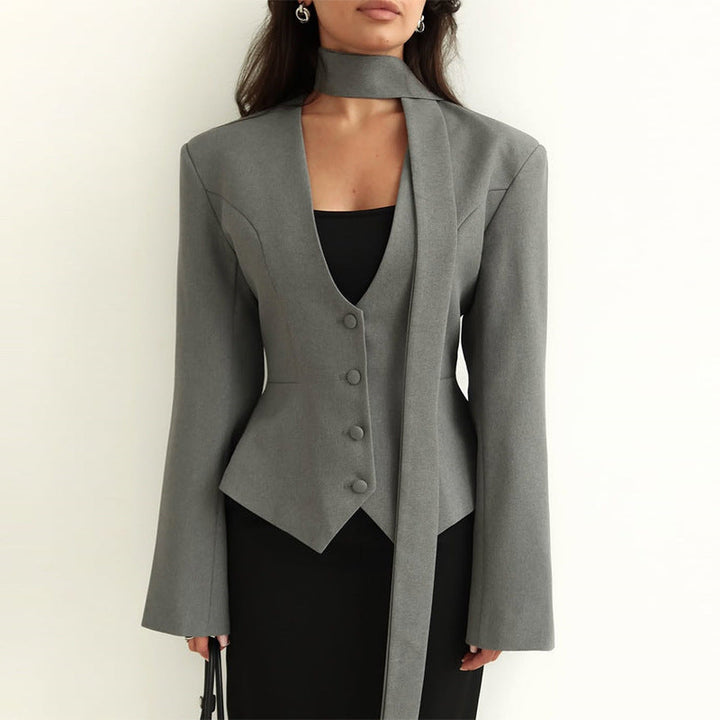 Blazer met V-hals en zakdoek - Miranda