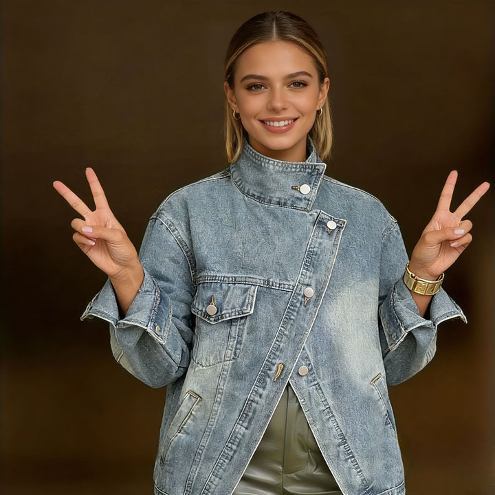 Damesjas van oversized denim met hoge kraag - Kaia
