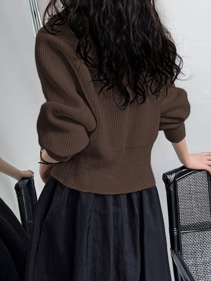 Gebreid damesvest met overslag - Ragnhild