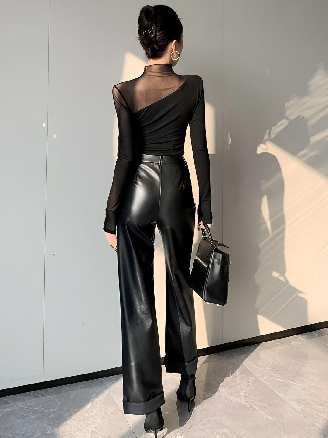 Layla - Asymmetrisch mesh paneel T-shirt