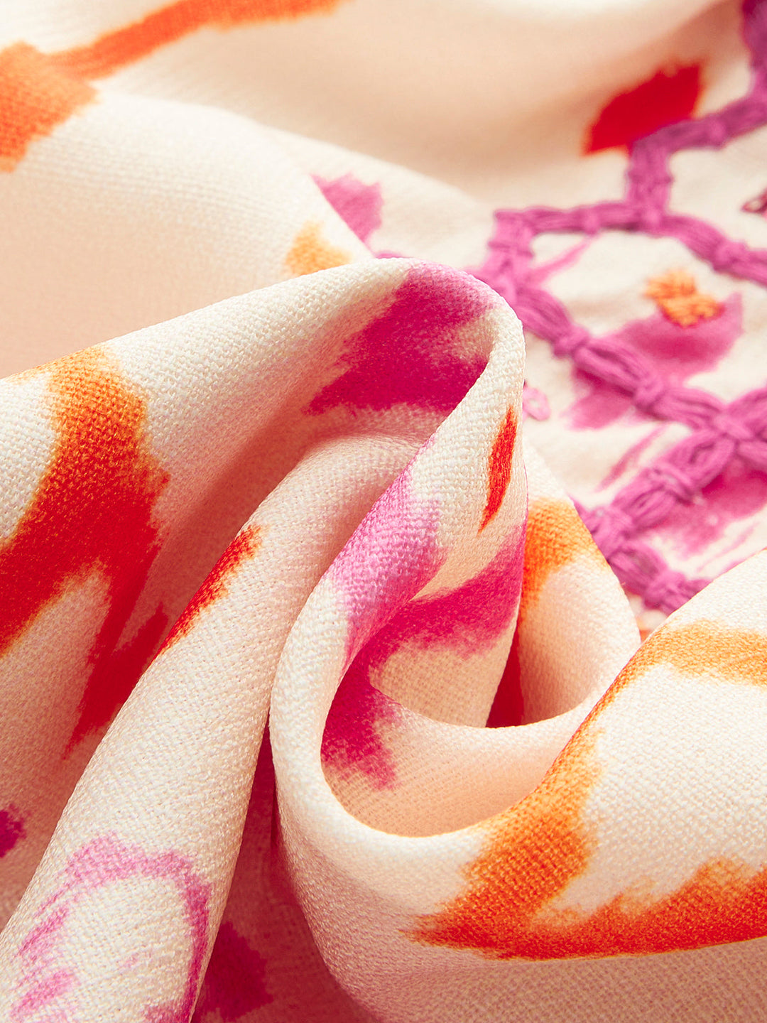 Nora - Geborduurde Boho Tassel Tie Cami Top