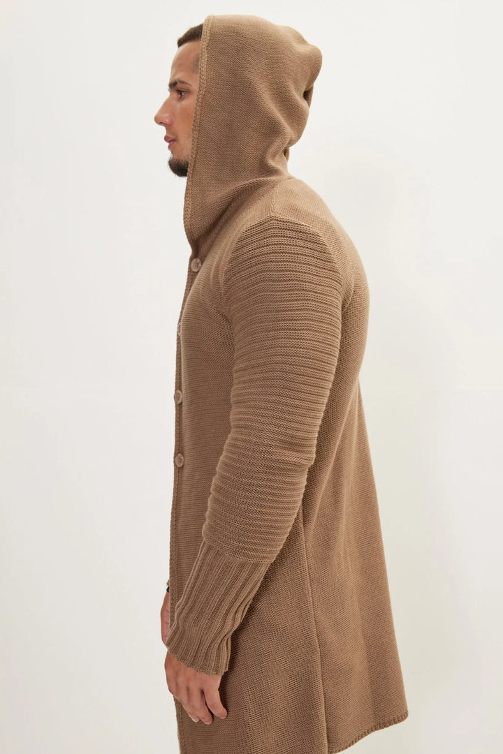 Lang gebreid vest met capuchon en knopen - Baptiste