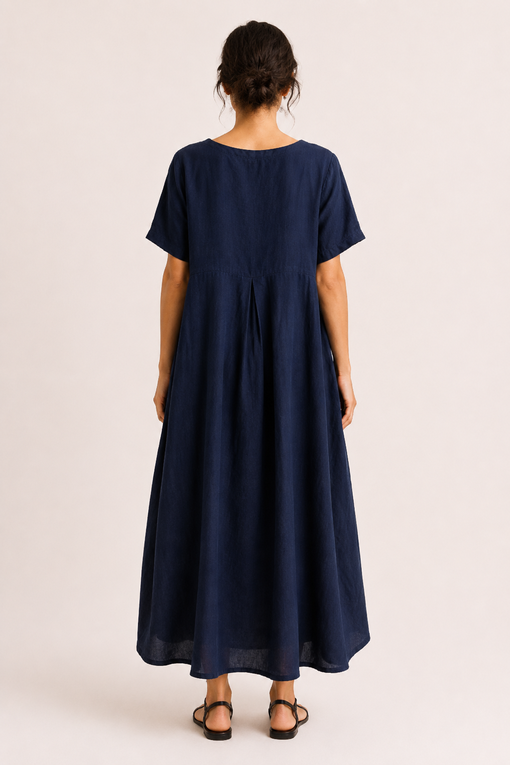 Lange oversized jurk voor dames met korte mouwen en zakken - Gesine