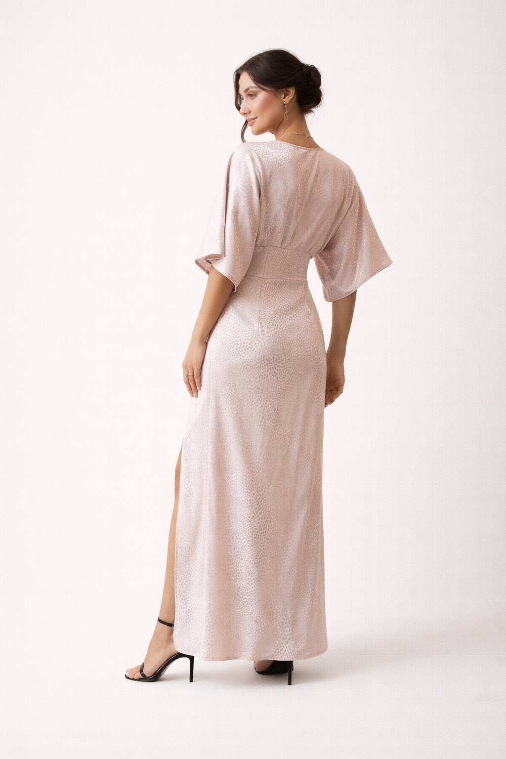 Comfortabele maxi jurk met korte mouwen en zijsplit - Fedra