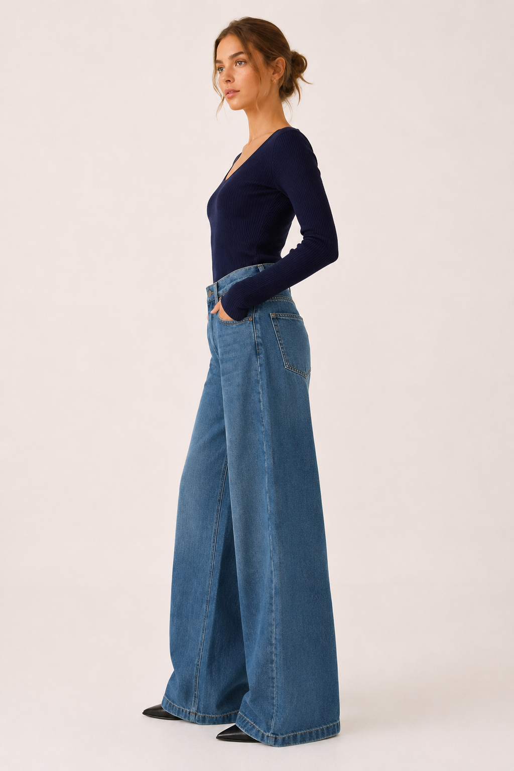 Baggy damesjeans met hoge taille, wijde pijpen en een rechte pasvorm - Freja