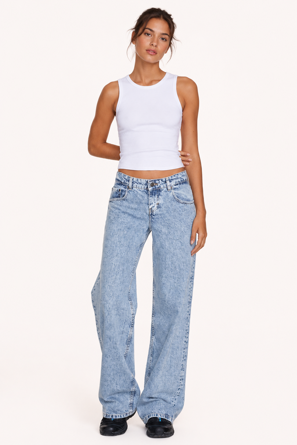 Damesjeans met halflange pijpen en wijde pijpen - Kerstin