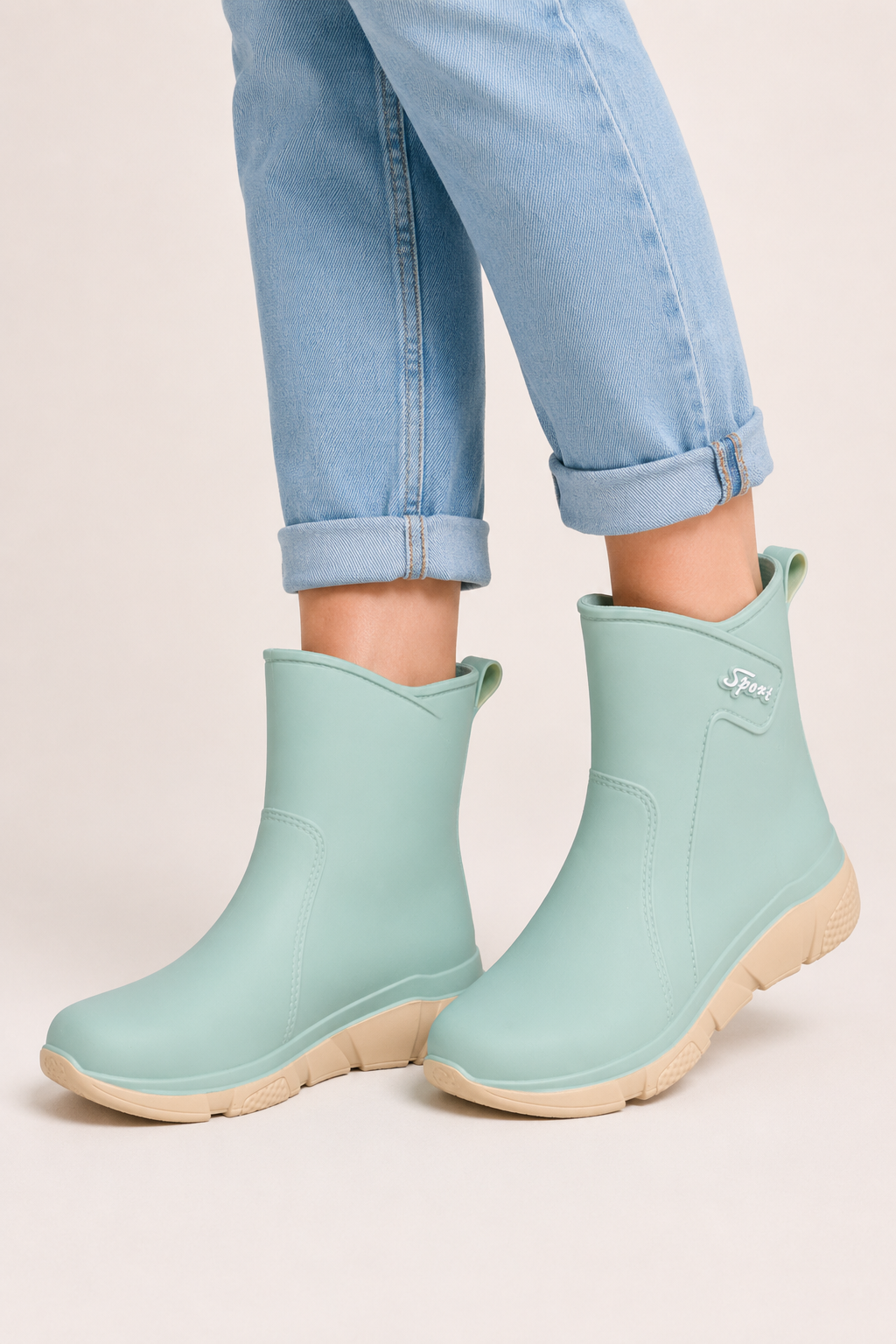 Comfortabele en lichte waterdichte enkellaarsjes voor dames voor in de regen - Helmira