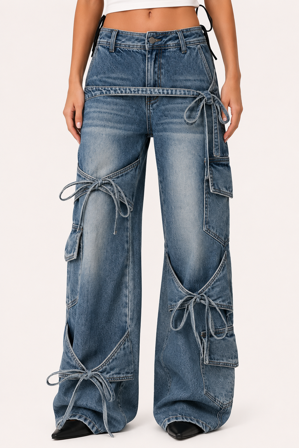 Damesjeans met wijde pijpen en strikjes - Ida