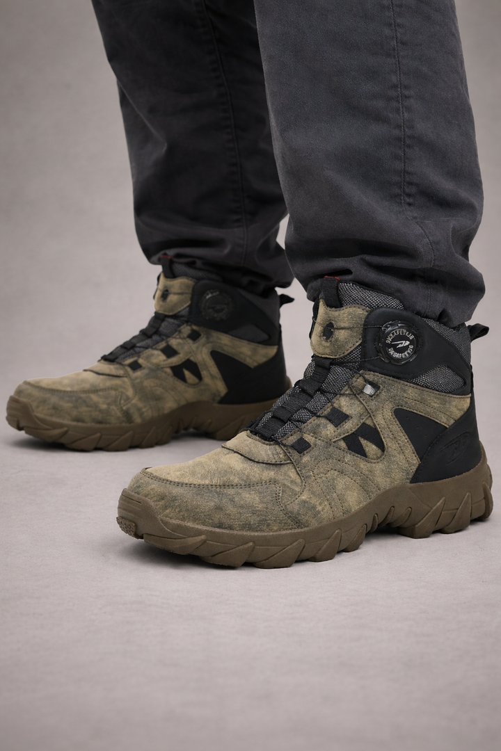 Outdoor herenschoenen met halfhoge zool en antislipzool - Arved