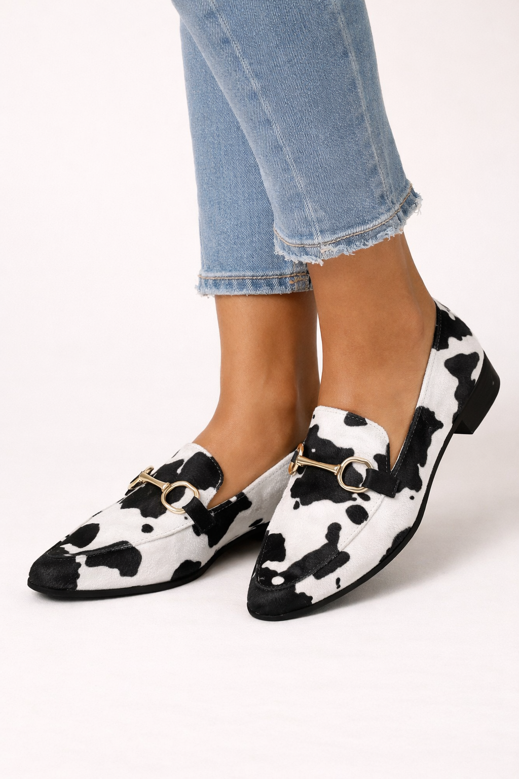 Damesschoenen met dierenprint en metalen beslag - Darela