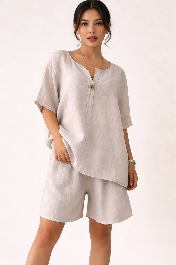 Casual losse damesblouse en hoog uitgesneden shortset - Maike