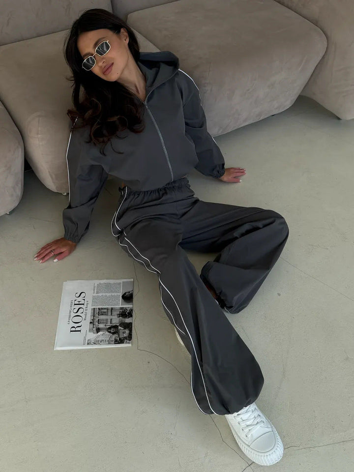 Sportief setje met jasje en wijde broek - Giada