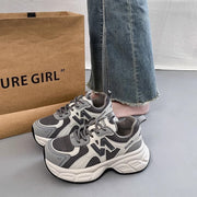Grijs