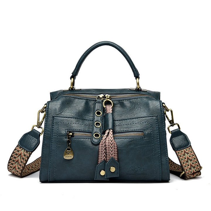 Dames schoudertas van synthetisch leer met metallic details - Juliette