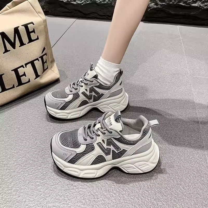 Ademende mesh damessneakers - Azari
