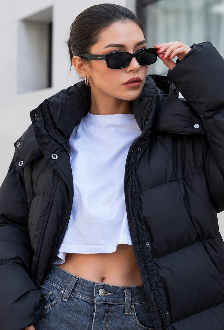 Lange gewatteerde damesjas oversized met capuchon en hoge hals - Selma