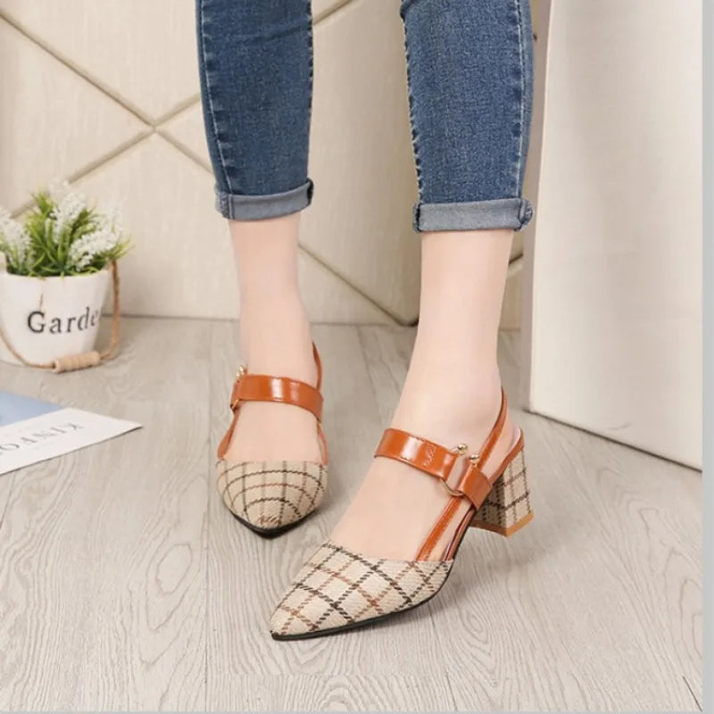 Halfhoge Slingback Schoen - Regina