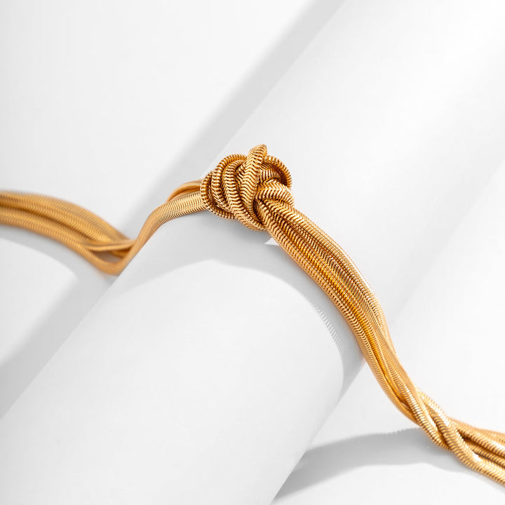 Izy - ingewikkelde knoopketting