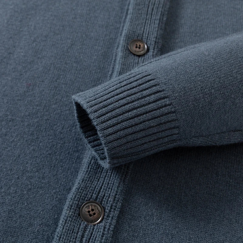 Gebreid herenvest met knopen - Elian