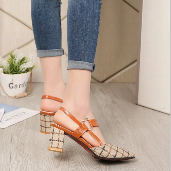 Halfhoge Slingback Schoen - Regina