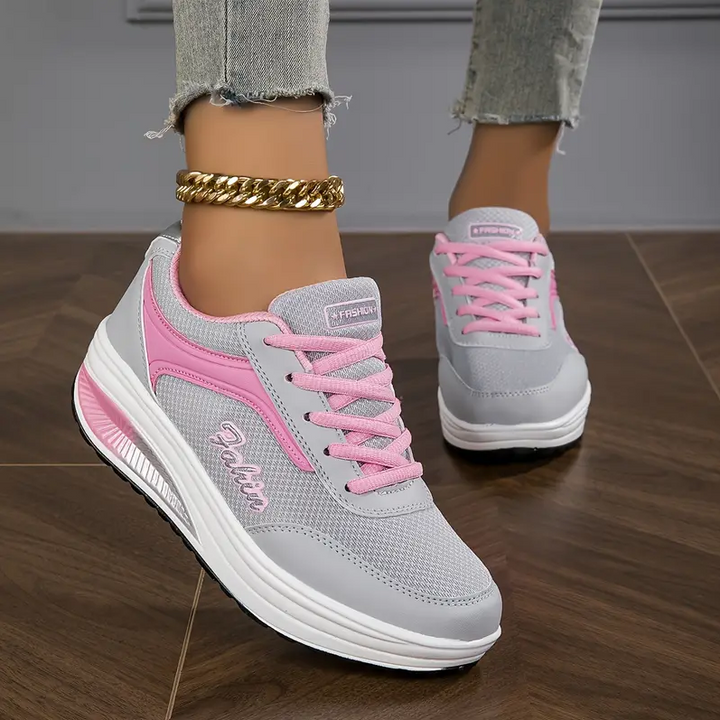 Mia - Sneaker met dikke zool