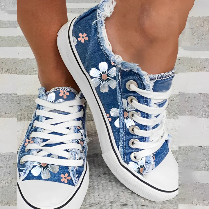 Rena - Trendy damesschoenen met gebloemd denimpatroon voor een stijlvolle look