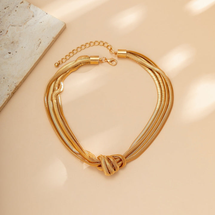 Izy - ingewikkelde knoopketting