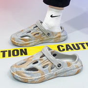 Grijs