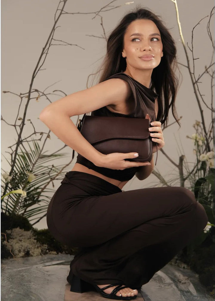 Minimalistische damestas - Aria