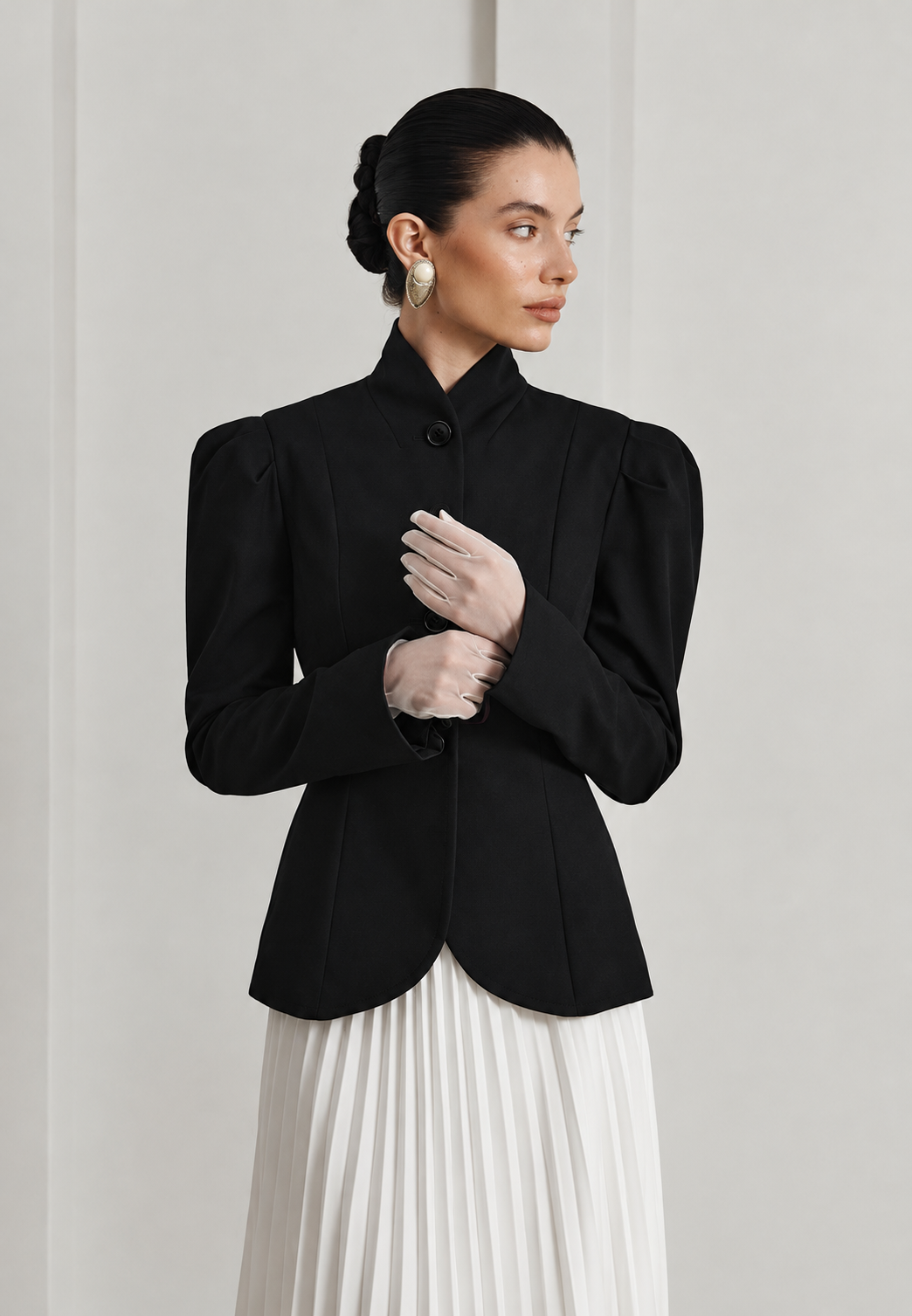 Getailleerde damesblazer met maokraag en pofmouwen - Leonor