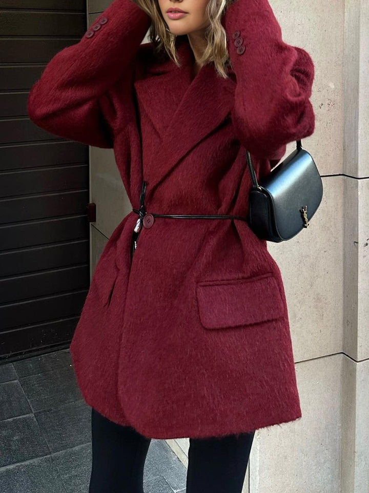 Damesblazer van wol met smalle riem en puntige revers - Ursula