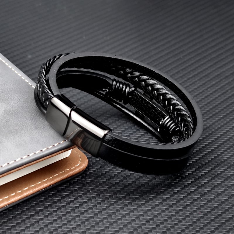 Herenarmband gevlochten leer met roestvrijstalen kruis - Sentinel