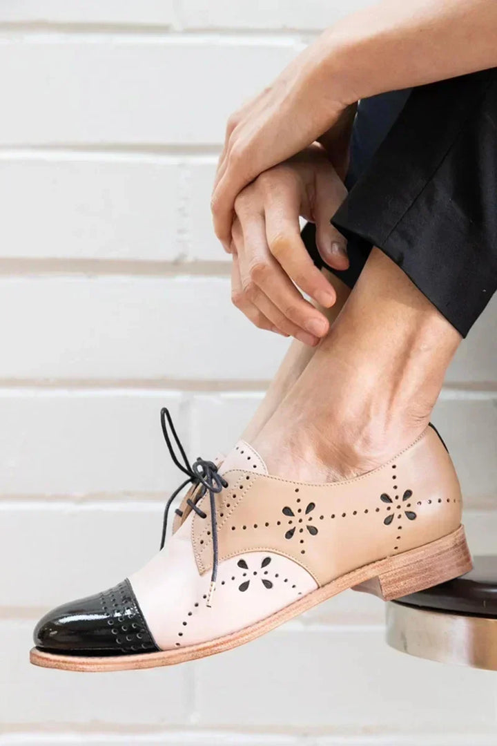 Dames veterschoenen met elegant design - Désirée
