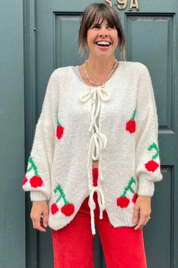 Mohair-mix vest met strikjes aan de voorkant en kersenmotief - Fenja