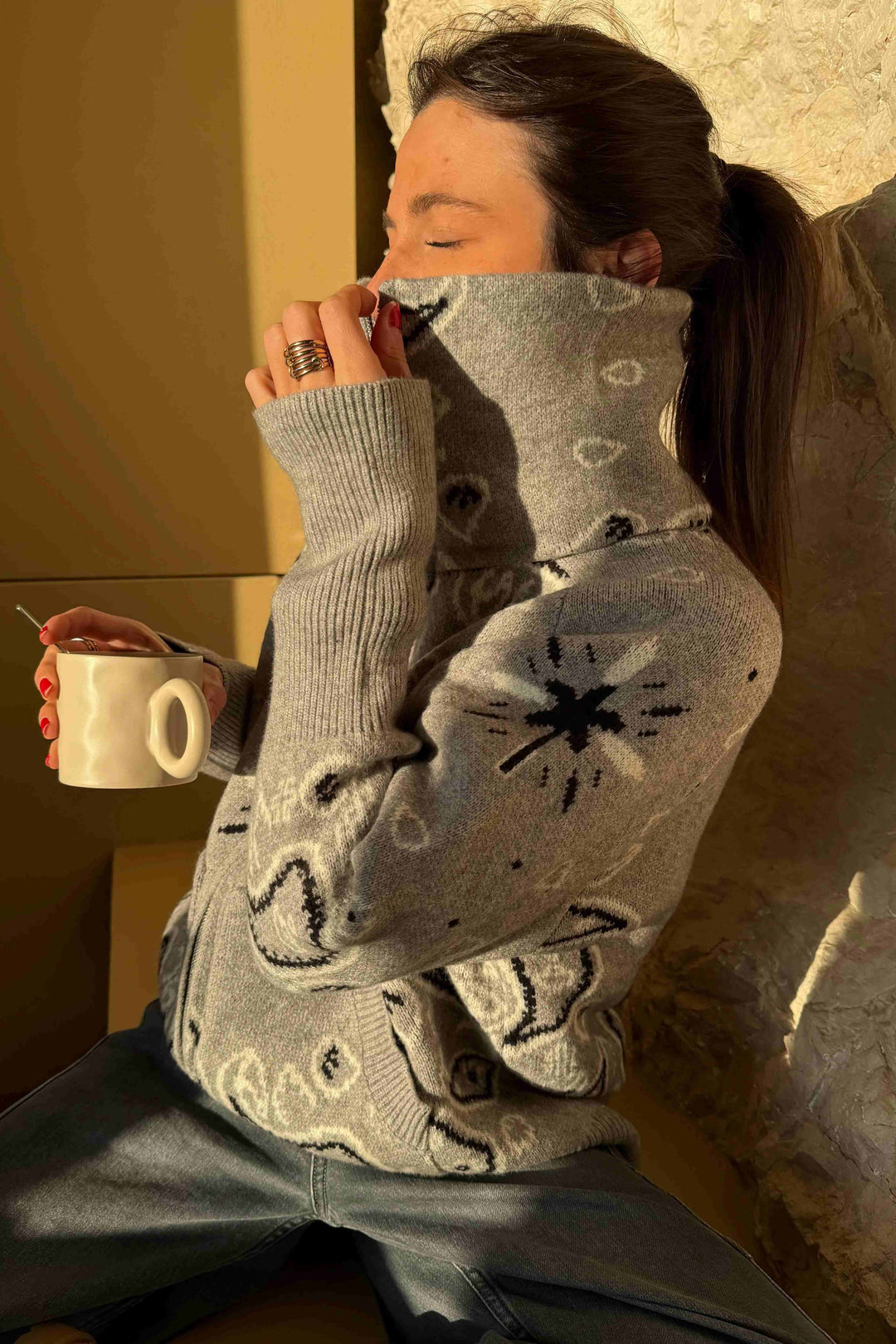 Gebreid jasje met winterprint - Ailsa
