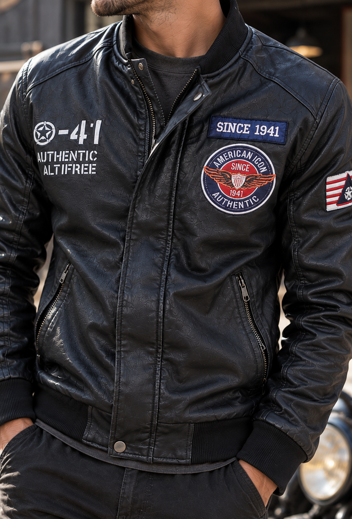 Heren bomberjack in leerlook met opstaande kraag en geborduurde patches - Darian