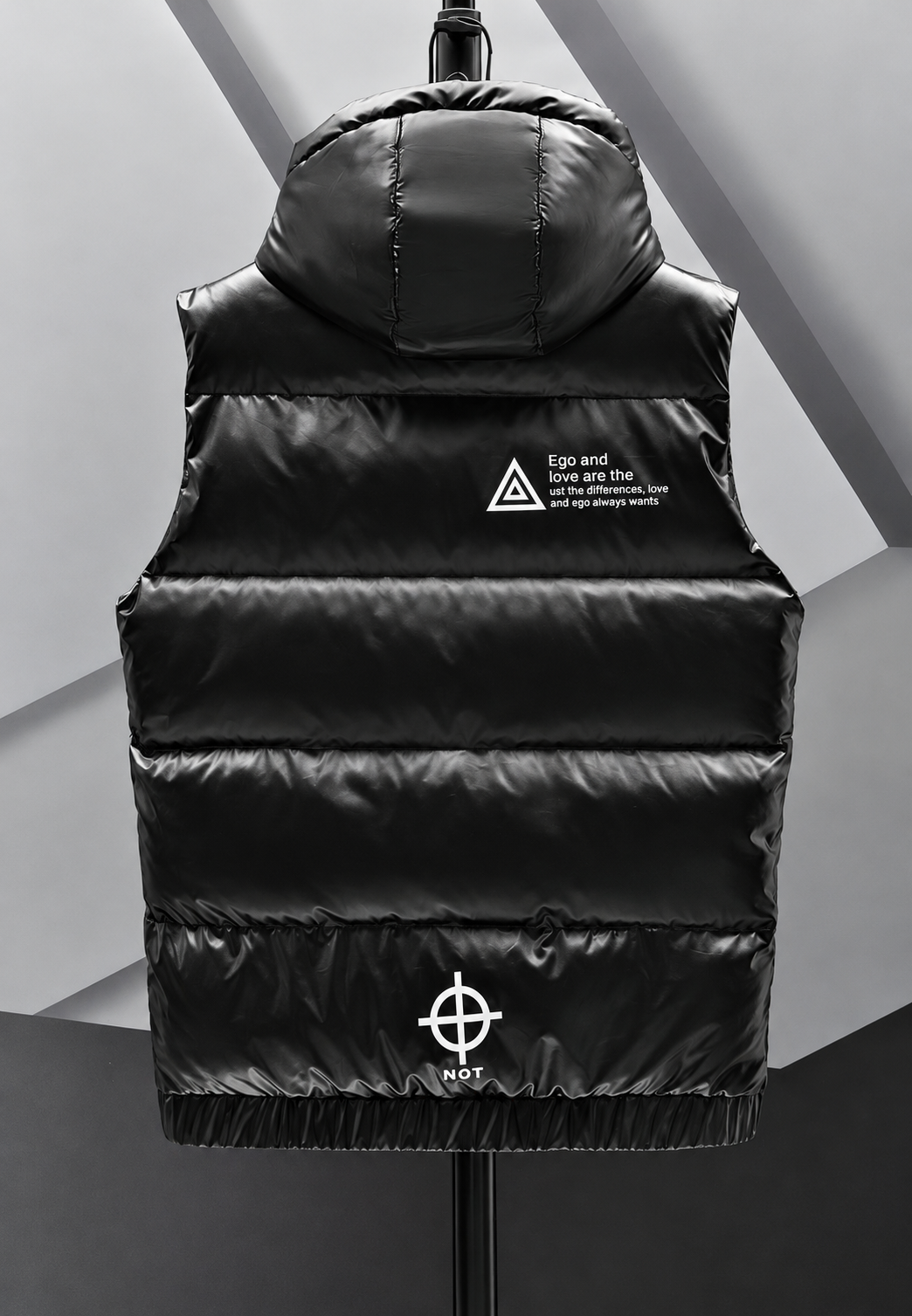 Gewatteerd herenbodywarmer met verstelbare capuchon en glanzende afwerking - Keldan