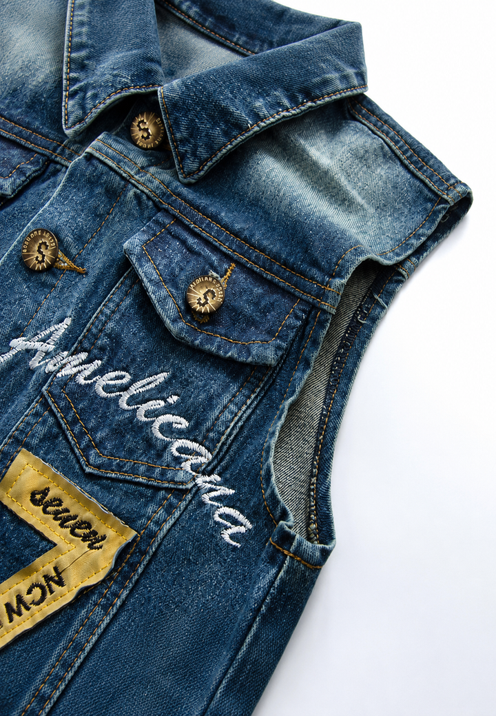 Geborduurde herenjeansvest met verwassen look - Leander