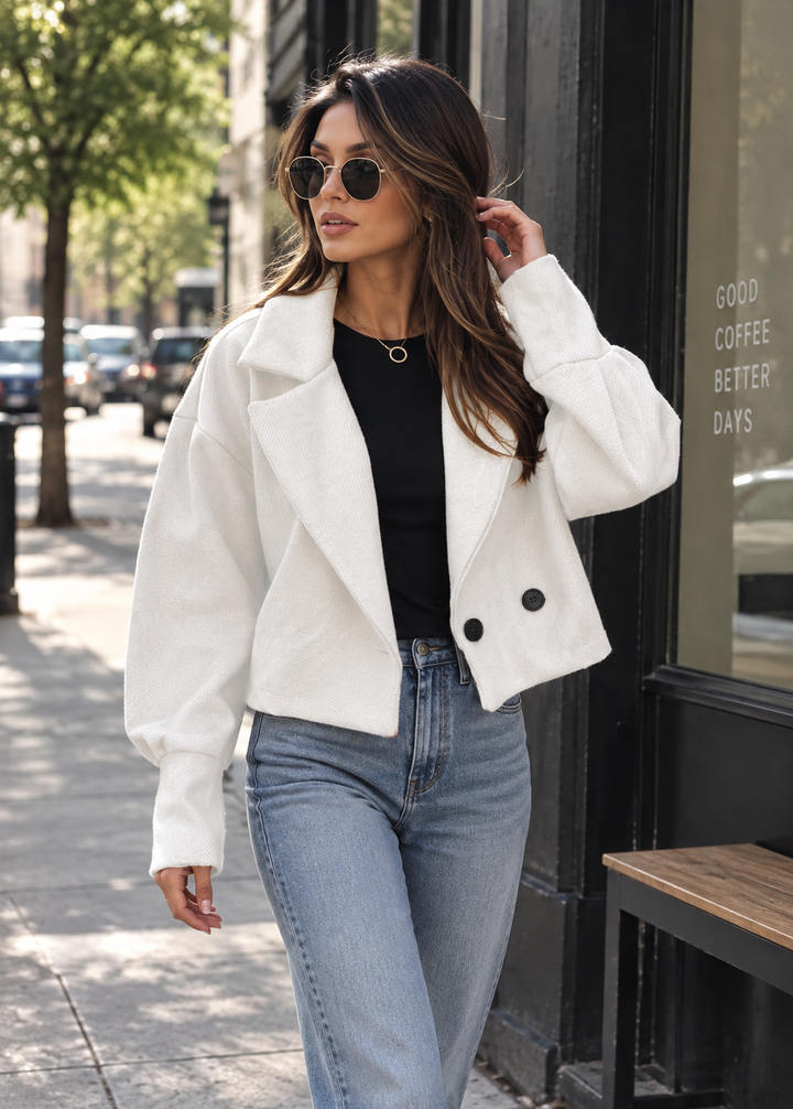 Kort damesjack met brede revers en oversized pasvorm - Céliane