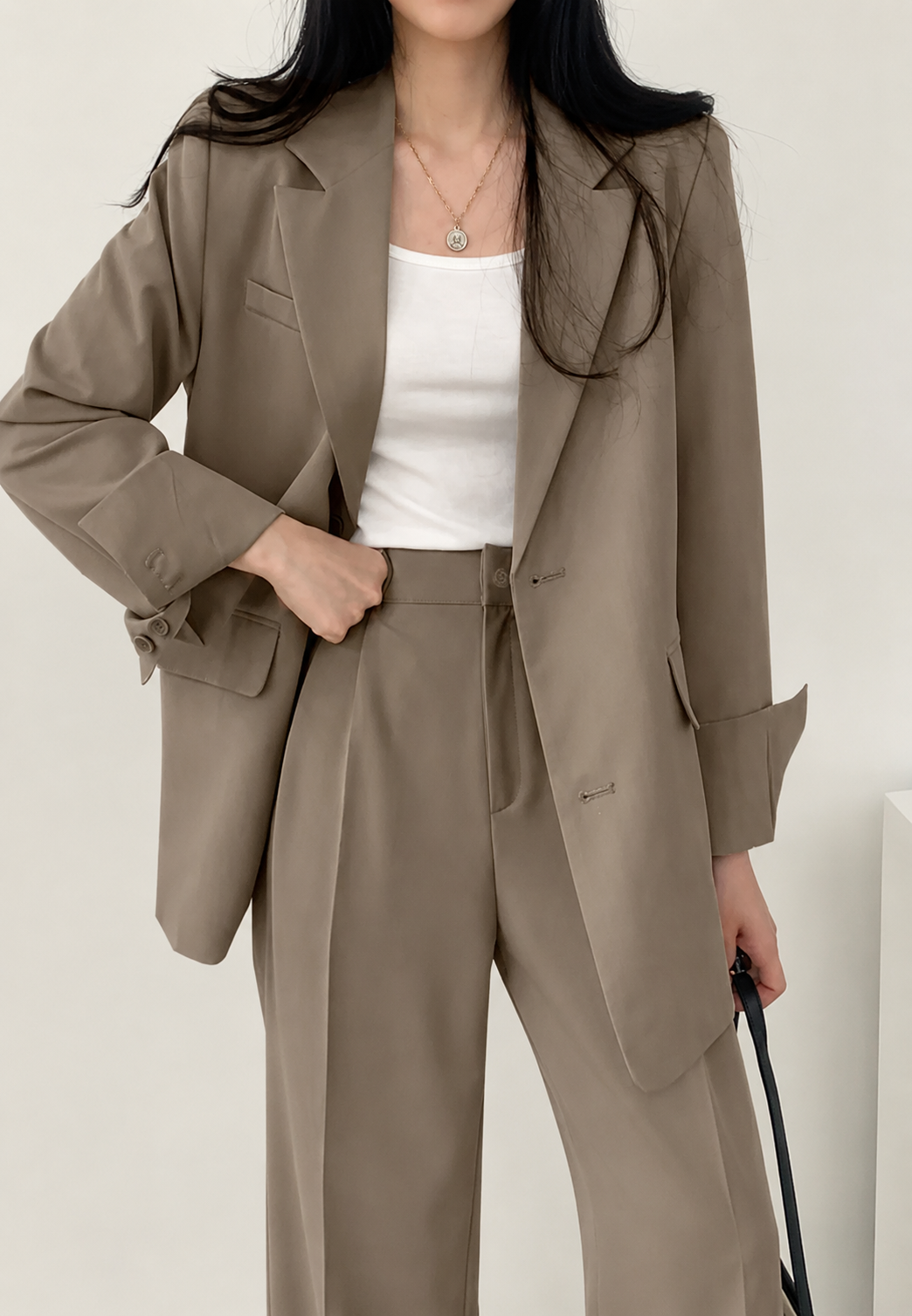 Tweedelig damespak met blazer en rechte broek - Athena