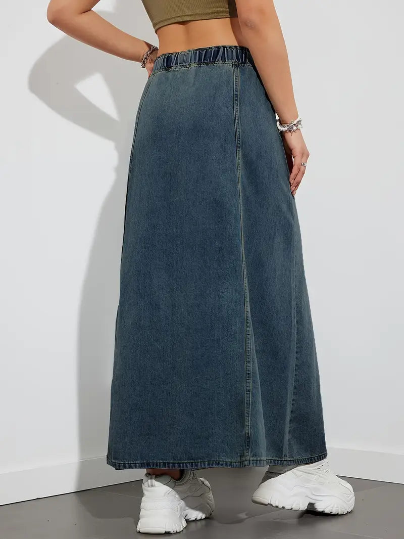 Lange denim rok met verstelbaar trekkoord, comfortabel en veelzijdig, perfect voor een casual en trendy look