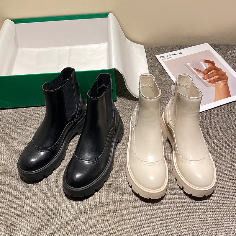 Enkellaarsjes met leren effect en elastiek aan de zijkant - Gamblin