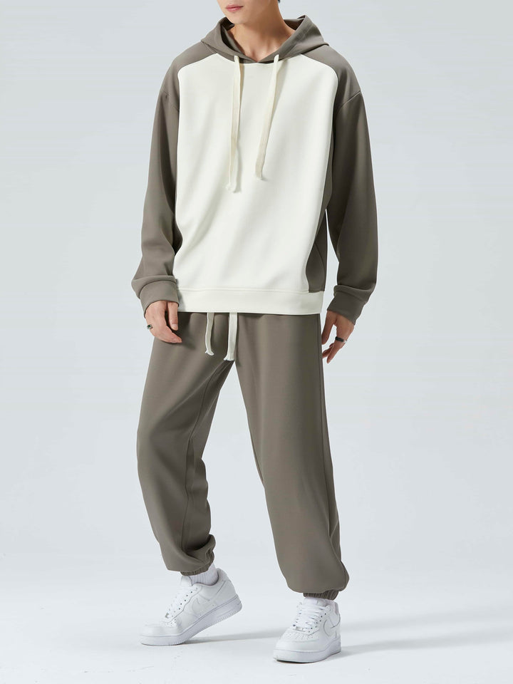 Heren sportset met sweatshirt en broek - Kaelen