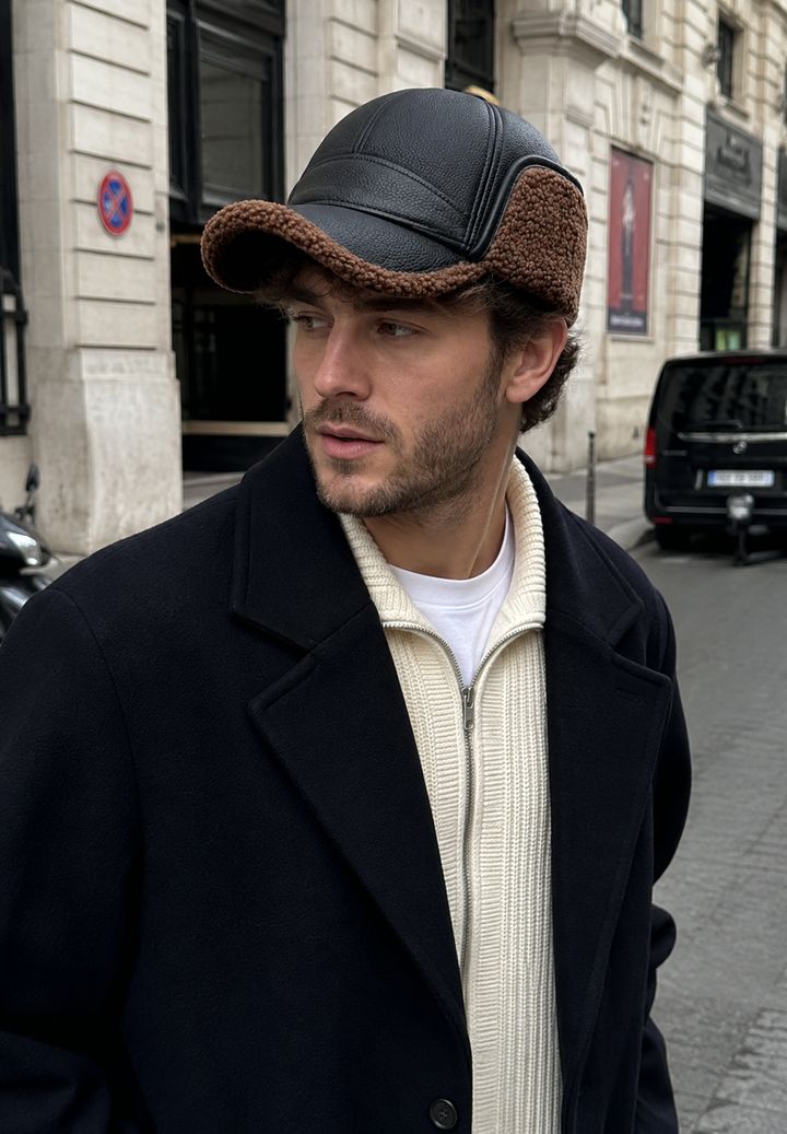 Herenpet met leerlook en oorkleppen met schapenvachtlook - Mauro