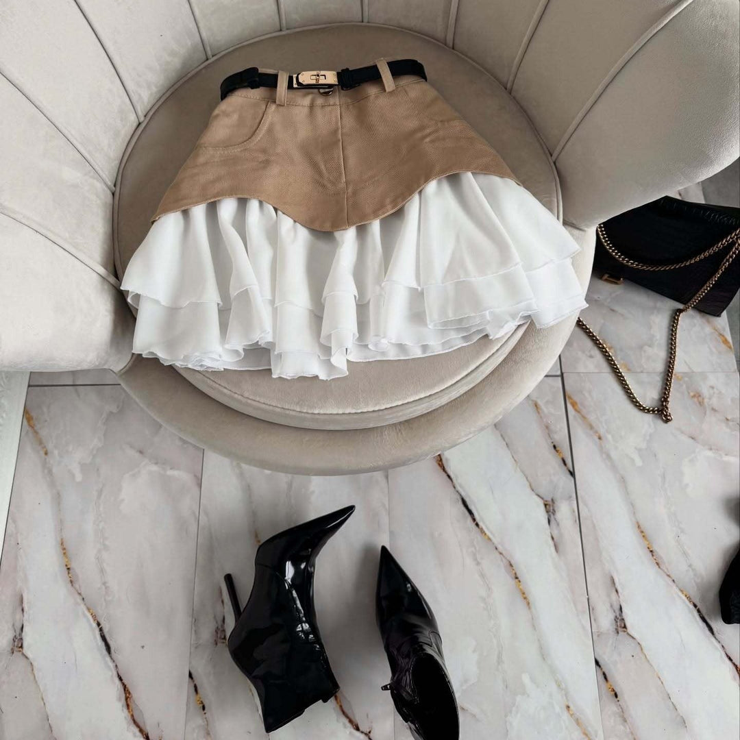 Dames denim minirok gecombineerd met geplooide ruches in laagjes - Yvette