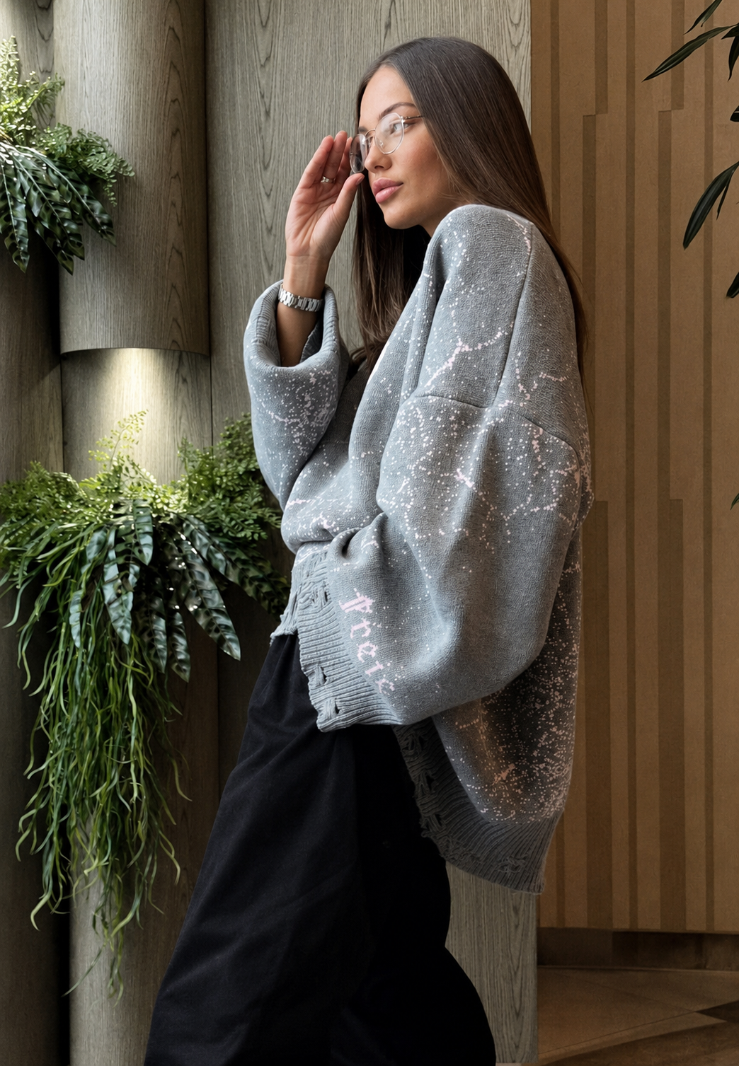 Oversized damestrui met grafische print en gescheurde details - Liora
